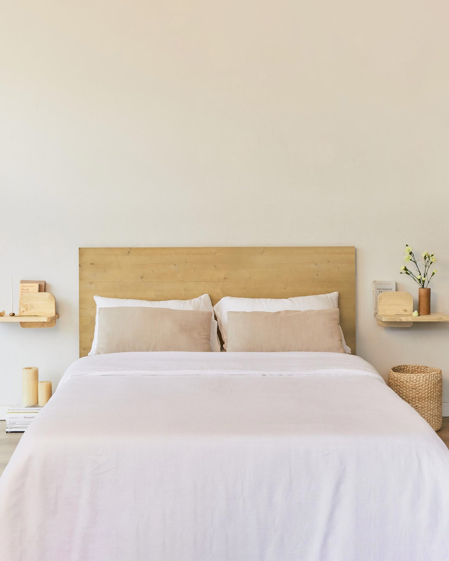 Set 2 Mesitas de noche flotantes Bobbie