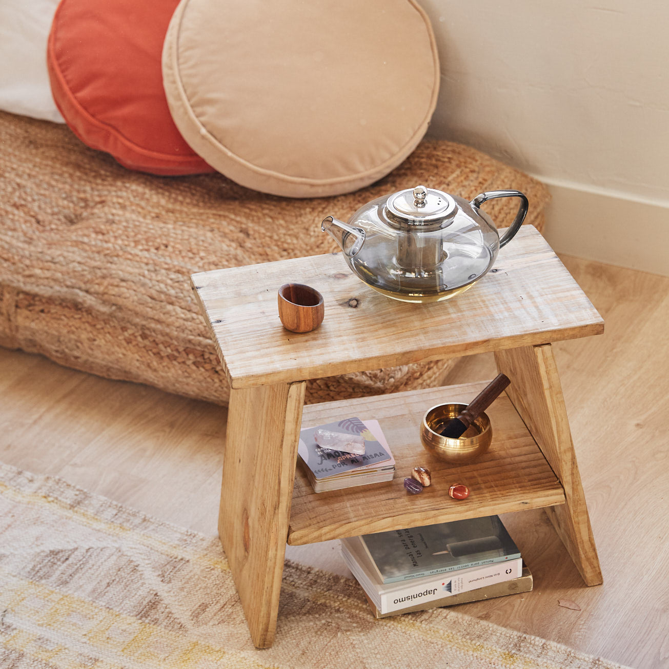 Mesa auxiliar Thyone