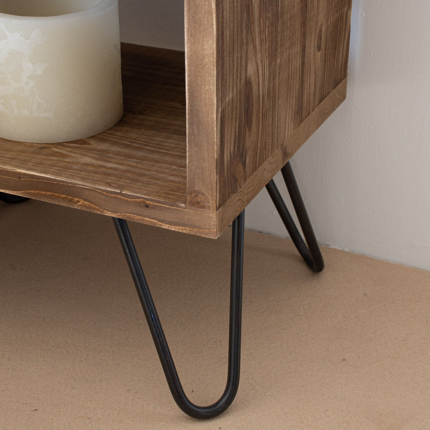 Mesita de noche Abel