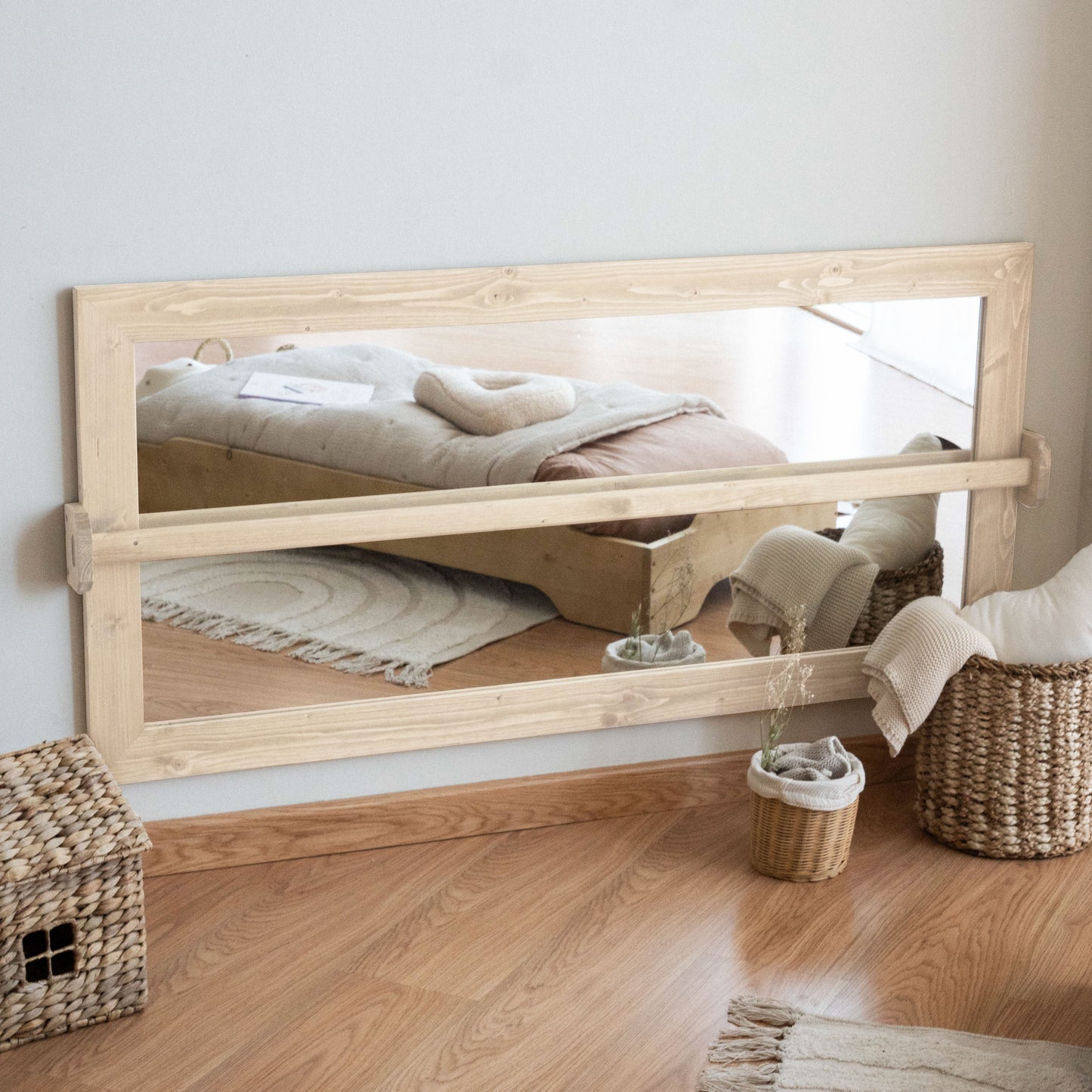 Espejo Montessori Adel