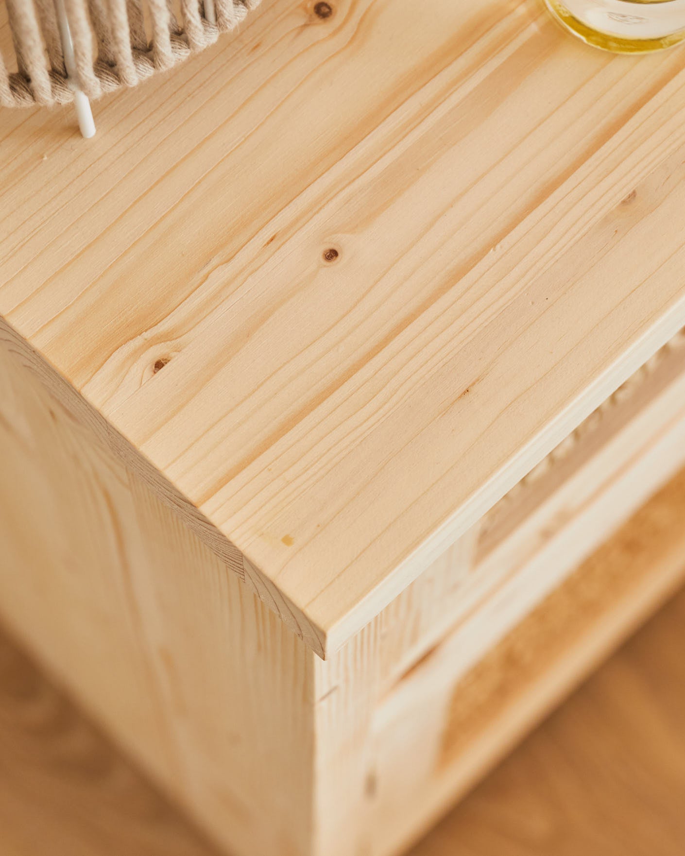 Mesita de noche Kerlin